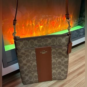 NEW Coach Kitt Messenger Crossbody Colorblock brown Signature Canvas & rust bag